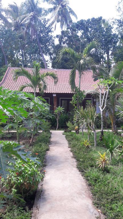Enak Bungalow Amed  Ngoại thất bức ảnh