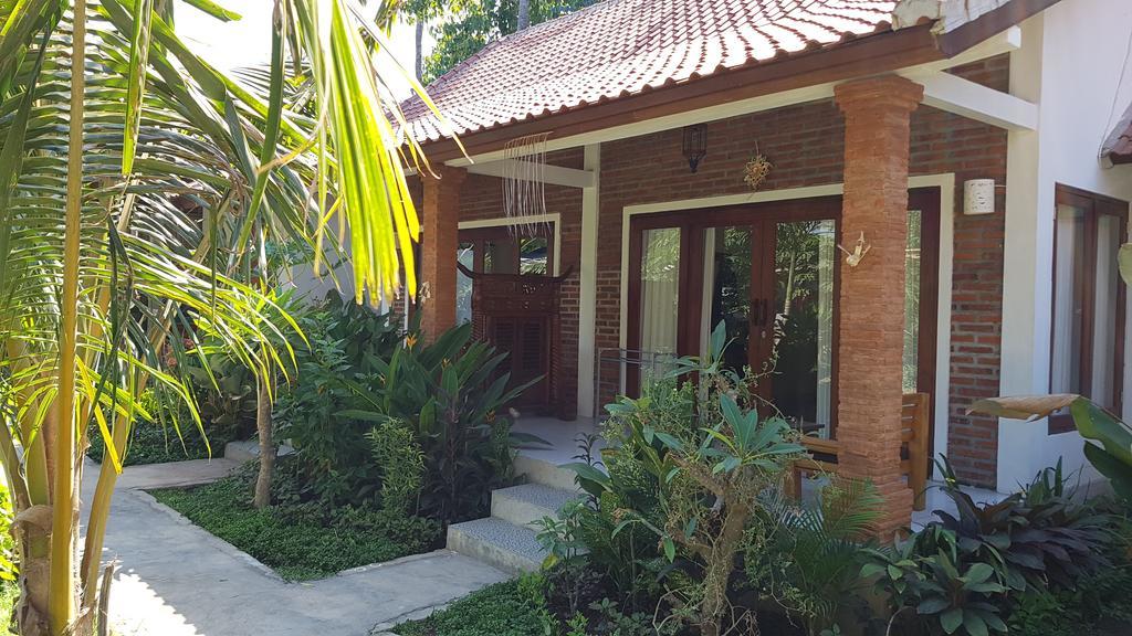 Enak Bungalow Amed  Ngoại thất bức ảnh